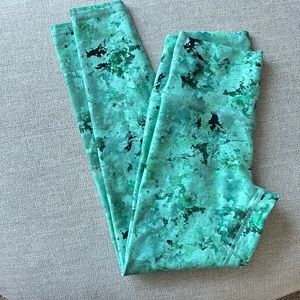 Fleo el toro 25” mint crystal